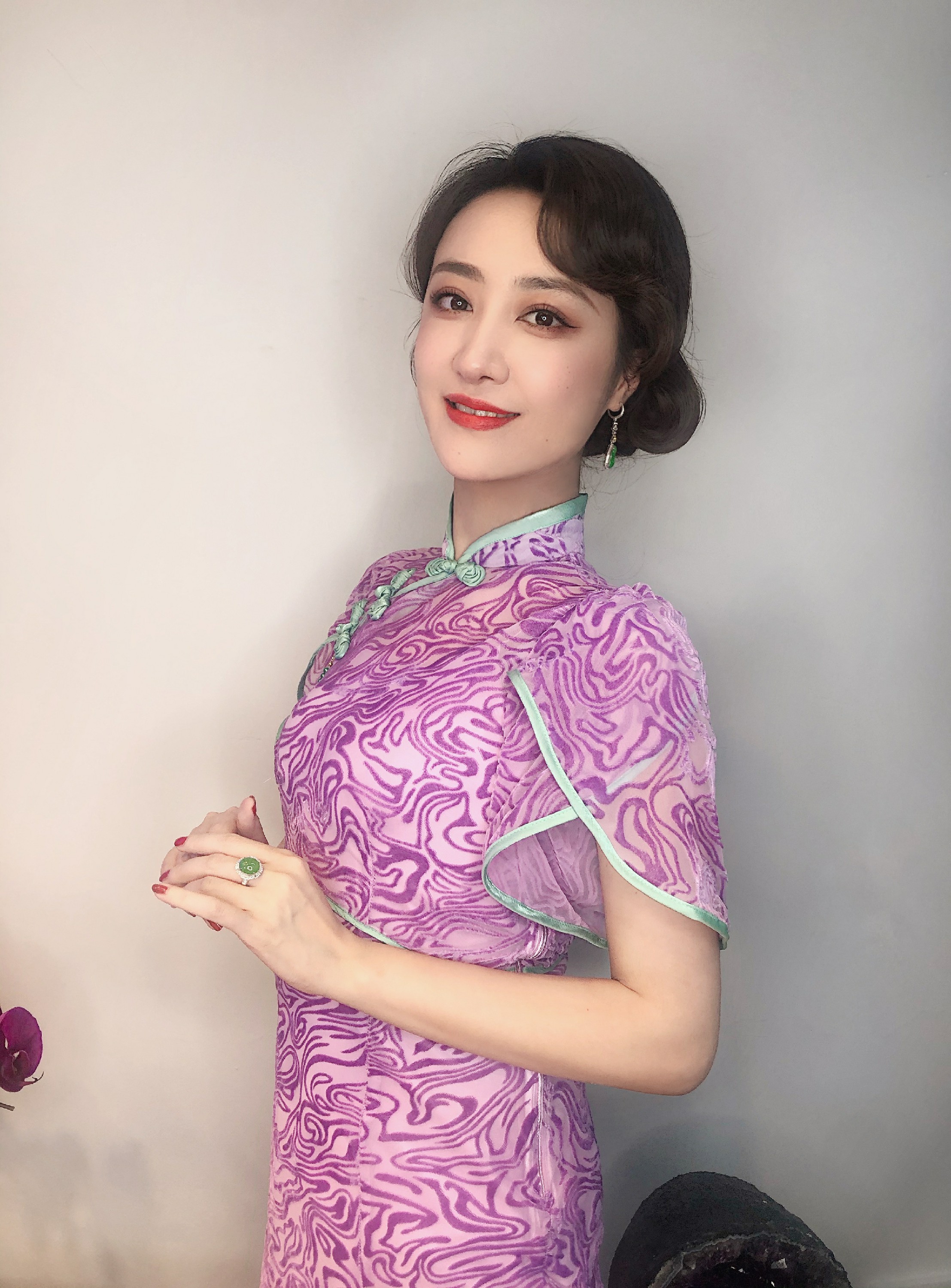 左岩旗袍国风造型盘点六色版型诠释多面姿态
