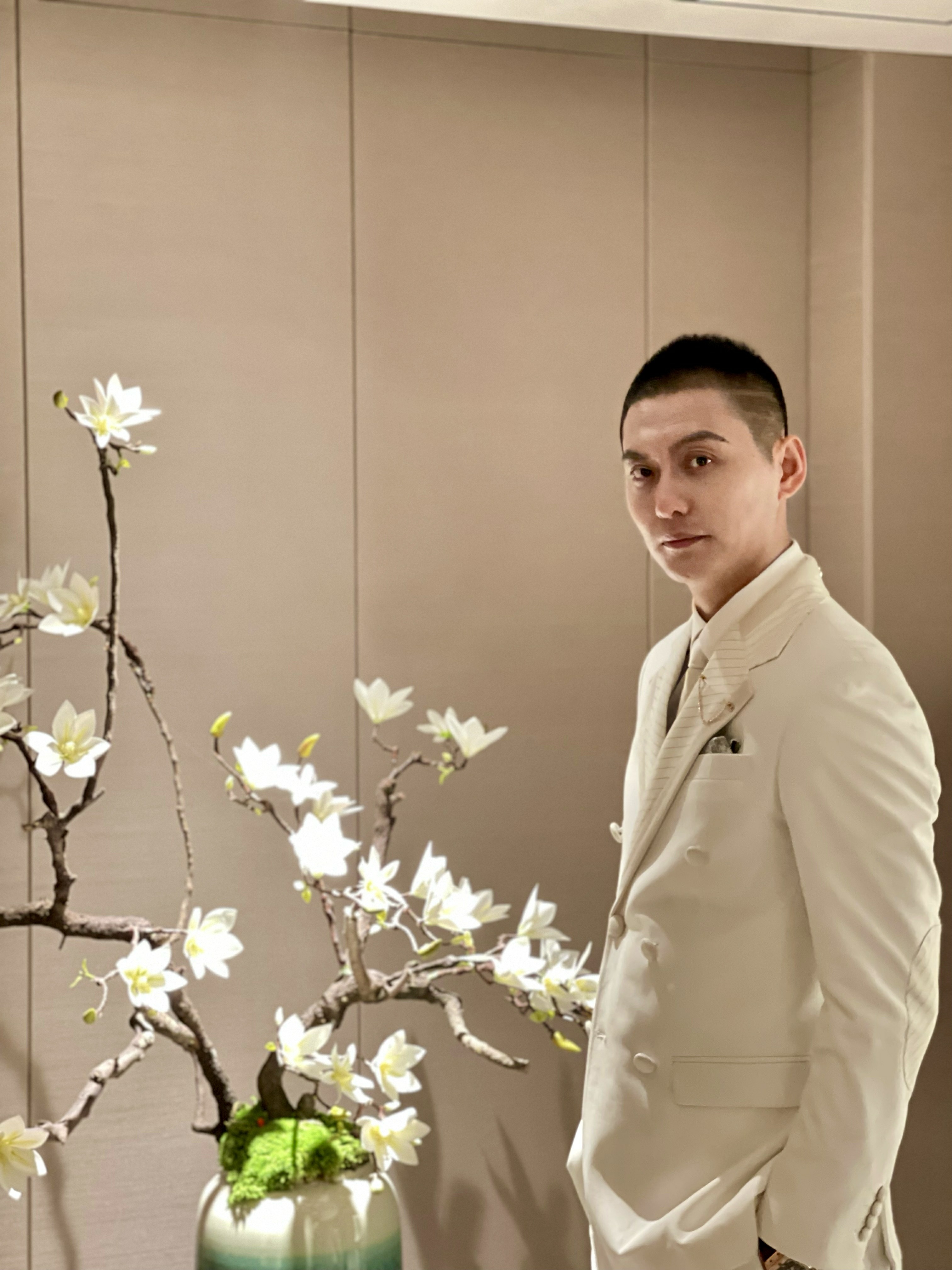 侯京健参加中国梦我的梦2022中国网络视听年度盛典跨越百年重温经典