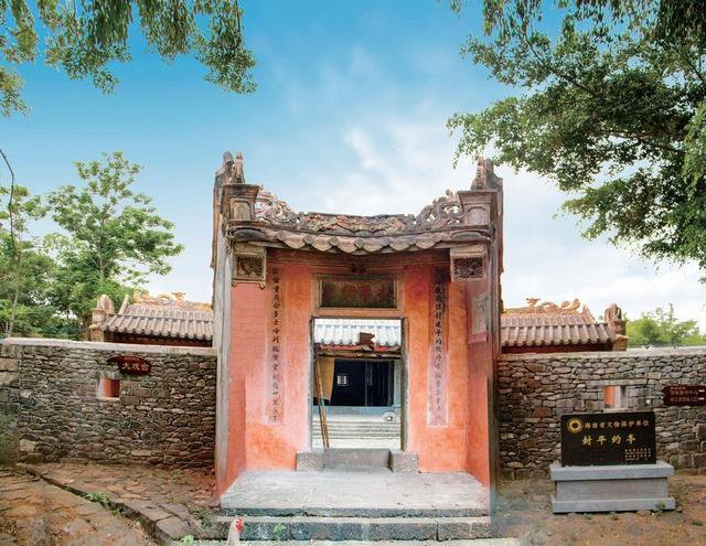 位于澄迈县大丰镇大丰村内,距老城镇约十公里.